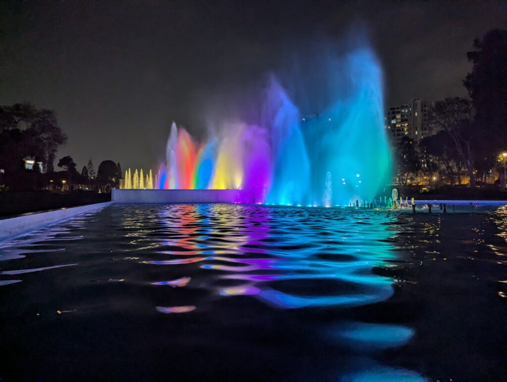 PXL_20251001_025850730